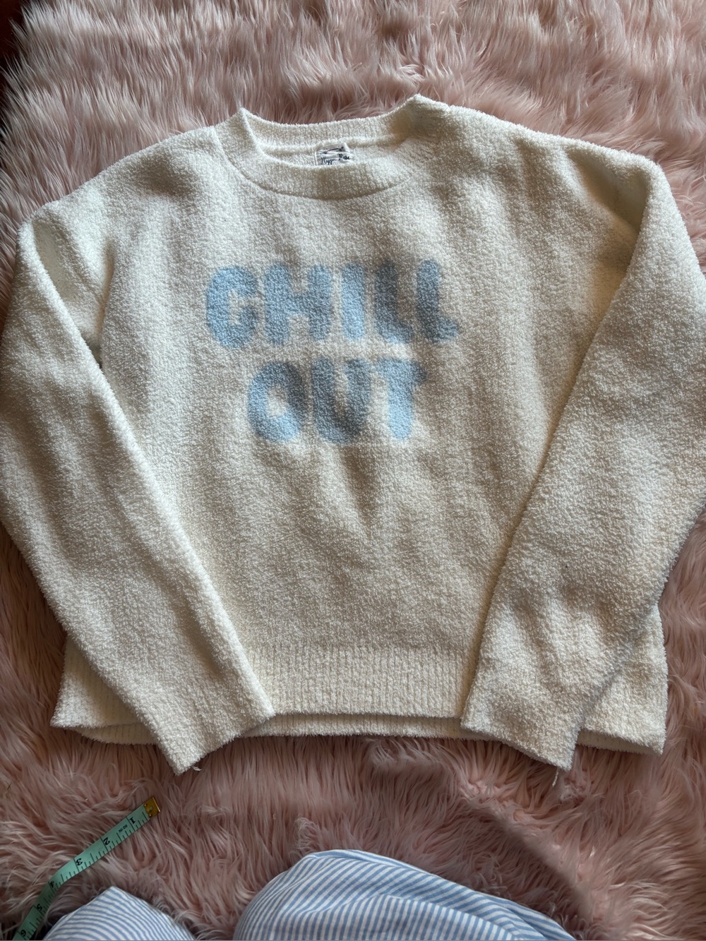 Hippie Rose Cream Fuzzy 'CHILL OUT' Crewneck Sweater with Light Blue Graphic